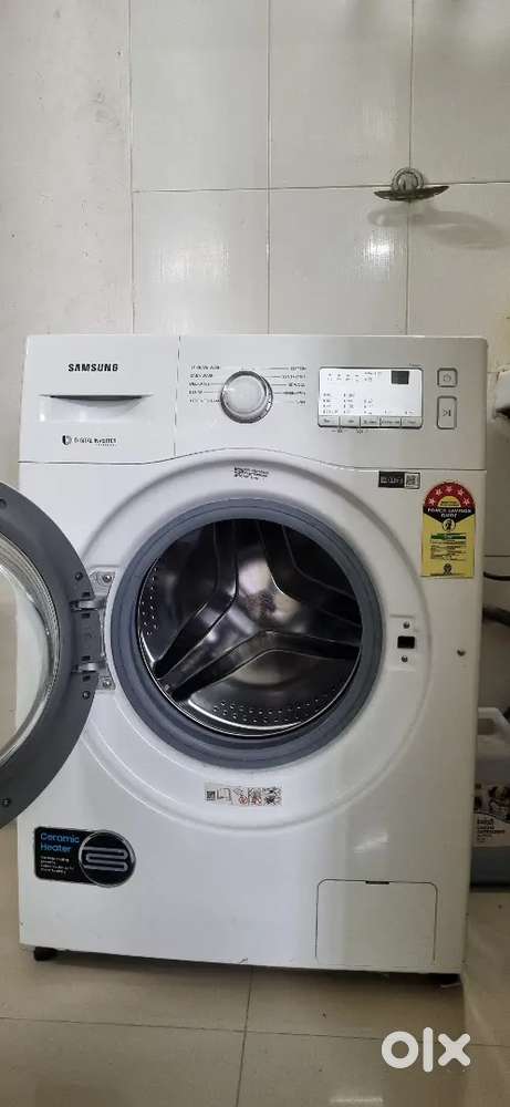 Front load washing machine