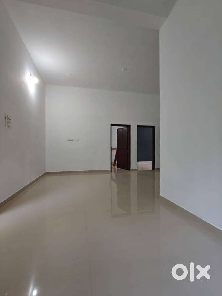 HOUSE FOR LEASE ONLY