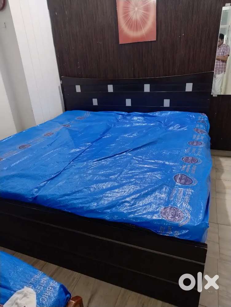 Double bed
