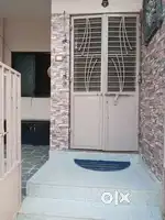 !! URGENT SALE!!3 bhk
950 sq feet plot area 
1650 construction.