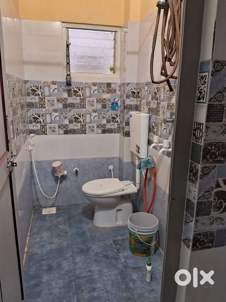 1 bhk room with master bad room samy farnised for rent