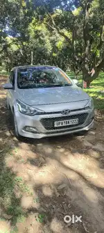 Hyundai i20 2016 Diesel 180000 Km Driven
