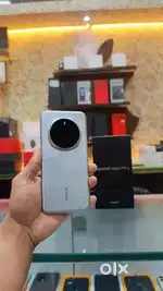 Honor magic 7 Pro 16/256gb marble finish brand new
condition box