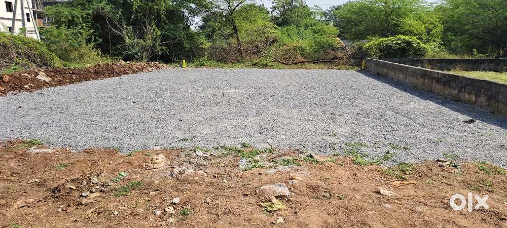 మంగళగిరి హైవేకి 500 మీటర్లు దూరంలో ఆత్మకూరు ఇళ్ల మధ్యలో ప్లాట్