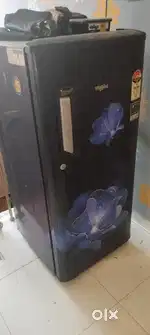 Whirlpool fridge in excellent condition