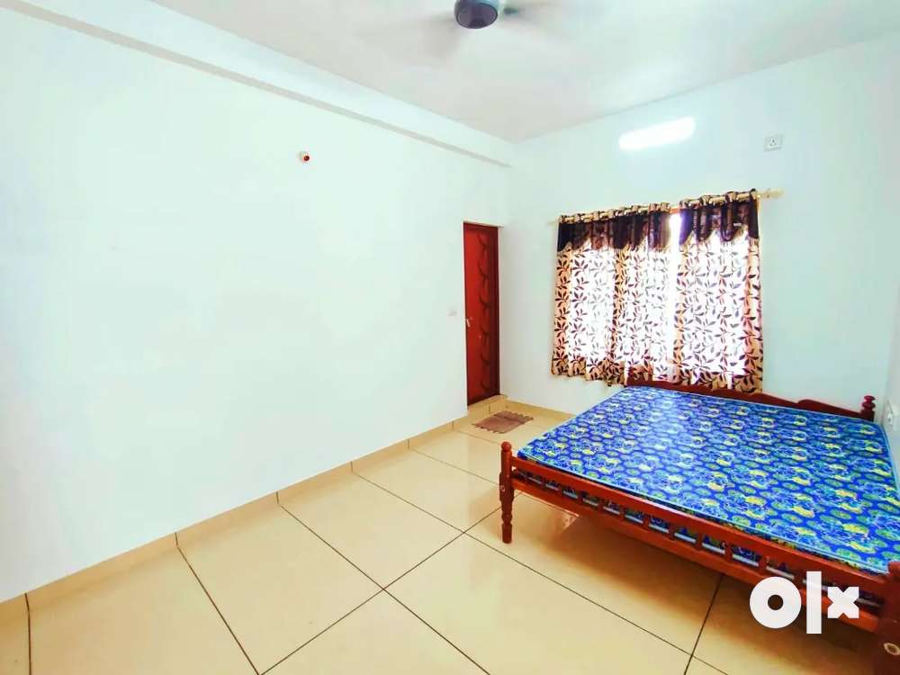 (BACHELORS ALLOWED) 2 BHK FURNISHED APARTMENT RENT IN KAKKANAD