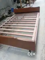Bed  full good condition