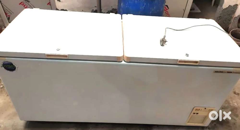 D Freezer Voltas (TATA PRODUCT)  GREEN Technology Long time cooling