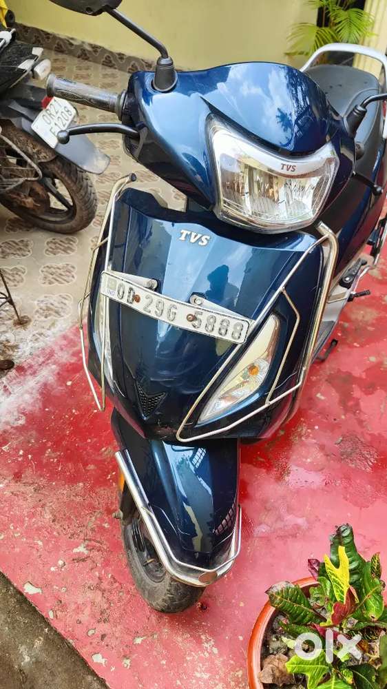 TVS Jupiter Starlight Blue