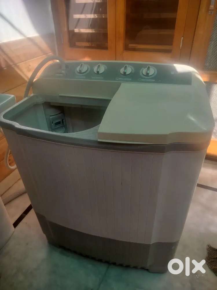 Samsung semi auto washing machine
