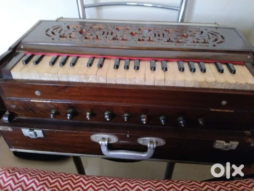 Box Harmonium