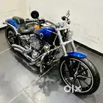 HARLEY DAVIDSON BREAKOUT
