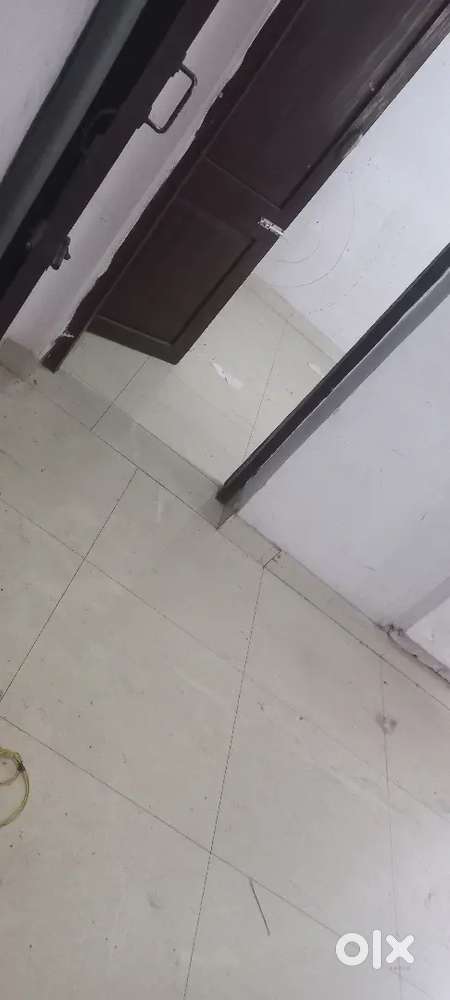Flat for rent in swaroop nagar in prime location