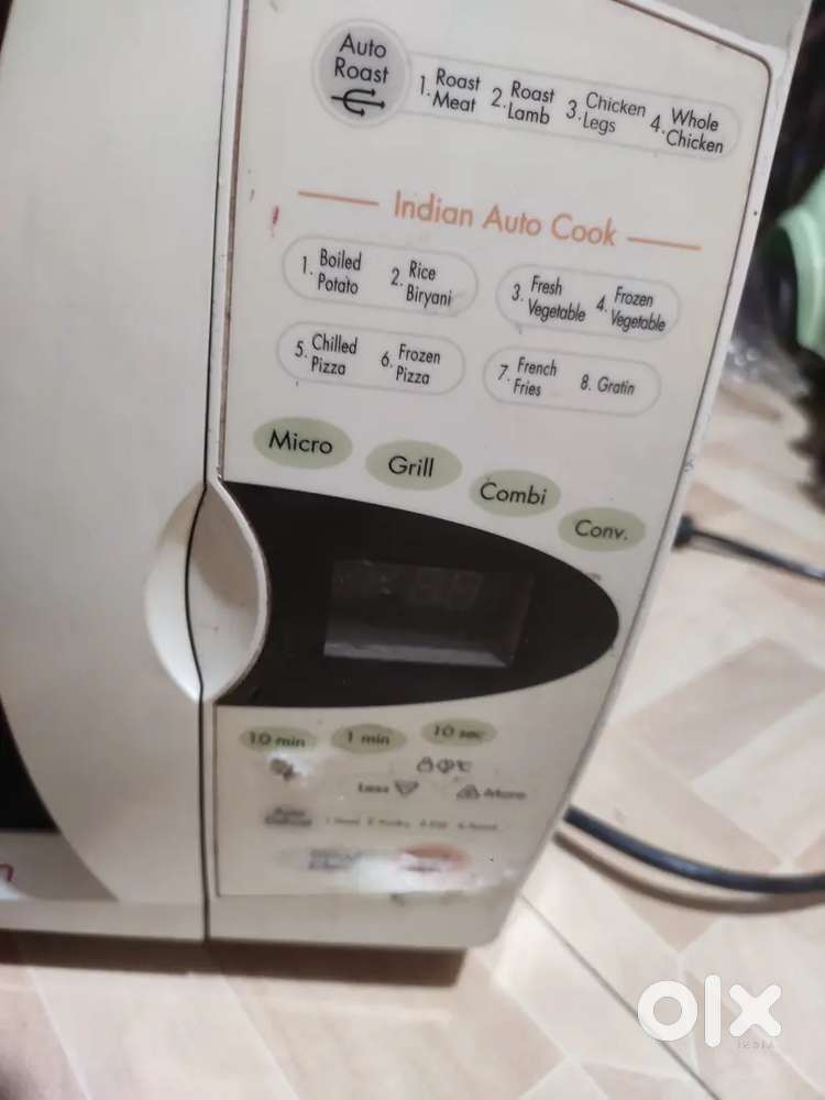 Microwave oven