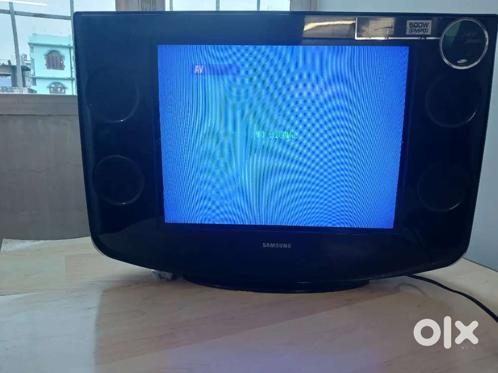 Samsung 24 inch tv quite gud condition and running condition