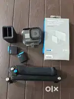 GoPro 8 with Charging Hub and total 3 battery with fixed price