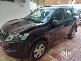 Mahindra XUV500 2016