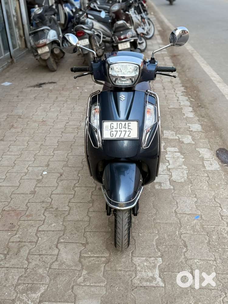Suzuki Access BT 2023 (9999 ભરીને બાકીની લોન ભાવનગરના ડોકયુમેનટ પર)
