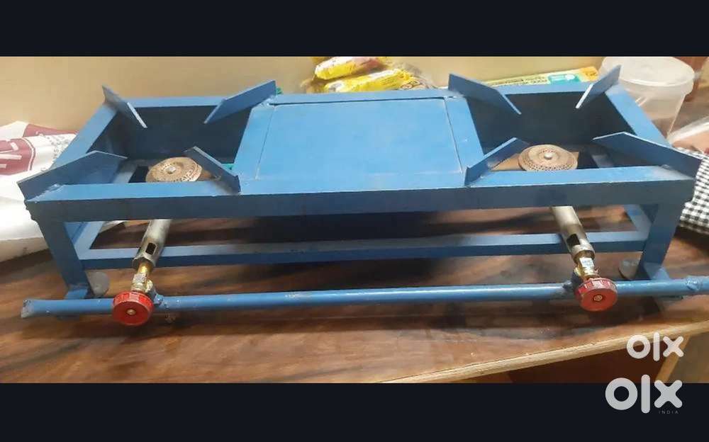 Tandoor and chaap counter, sink 3 burner Bhatti urgent sell
