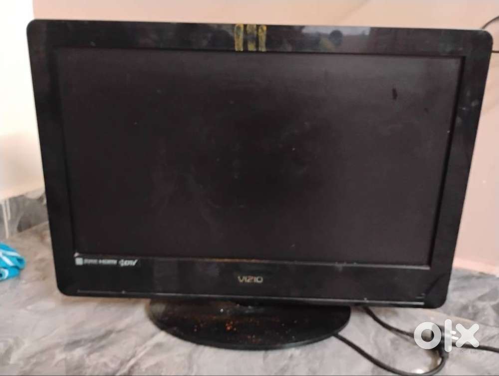 Vizio tv with monitor
