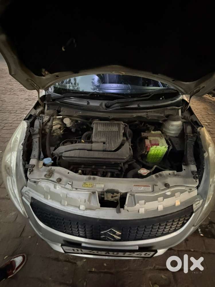 Maruti Suzuki Swift 2015 Petrol 76000 Km Driven