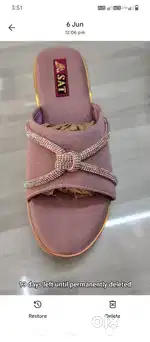 Wholesaler ka kam hai ladies chappal Ruby fashion company