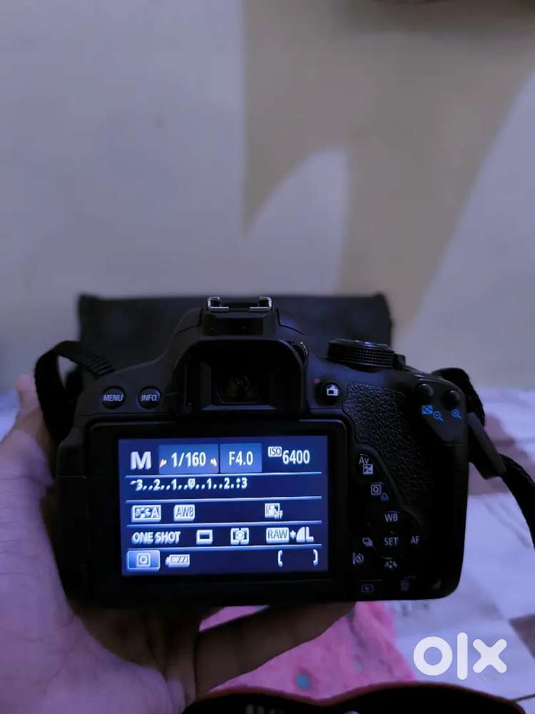Canon 3000d WiFi and Canon 700d Touch Flip screen with Double lens