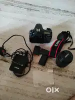 Urgent sale Canon EOS 70D Digital Camera with Lens condition excellent