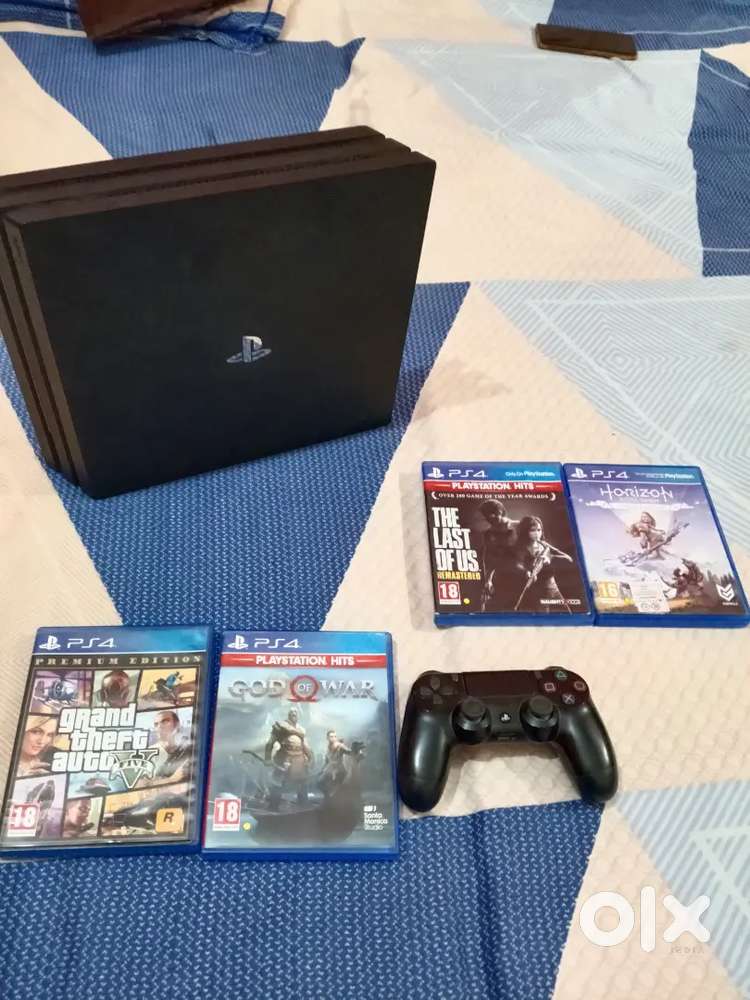 PS4.  Pro. 1tb