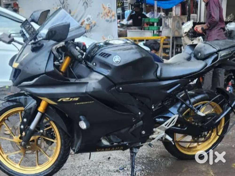 Yamaha R15 V4 black (2024)