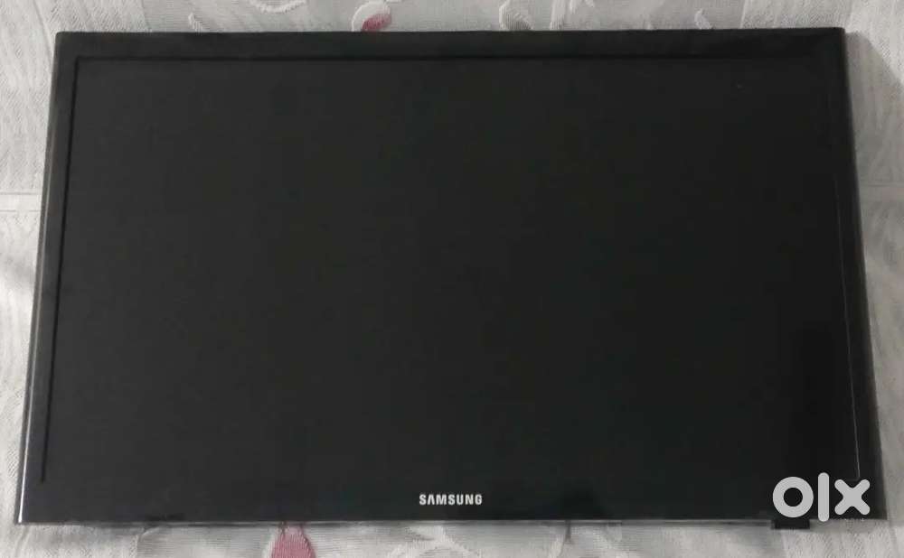 Samsung LED TV with Remote 24 inch