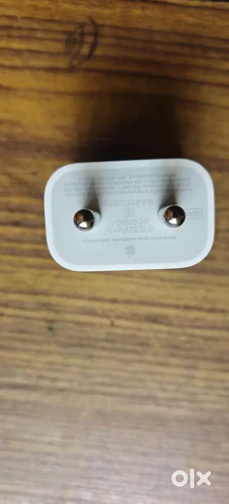 IPHONE ORIGINAL 20W USB-C Power Adapter with 60W USB-C Charge Cable