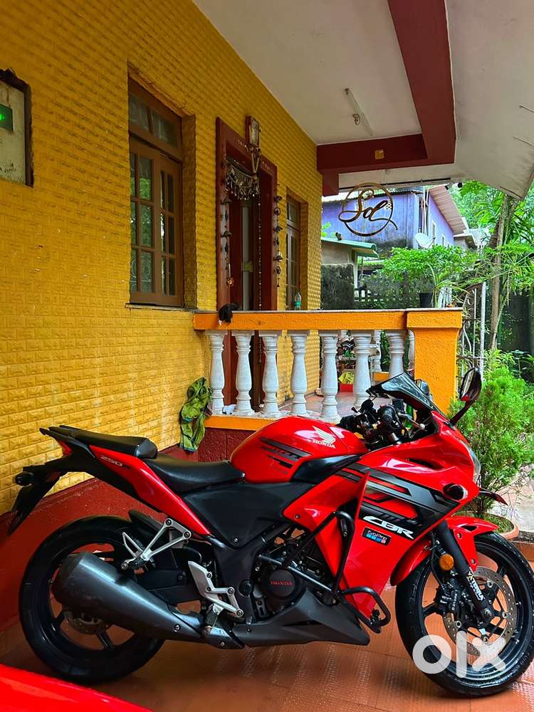 Limited edition Honda CBR 250R in mint condition