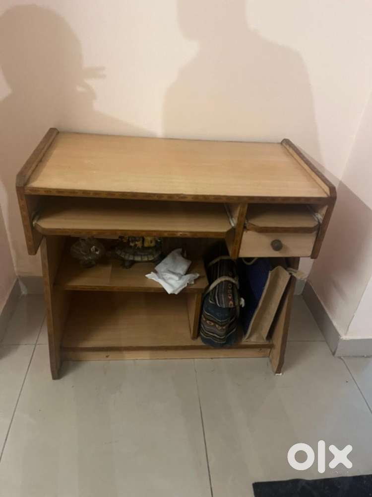 Study cum Computer table in excellent condition