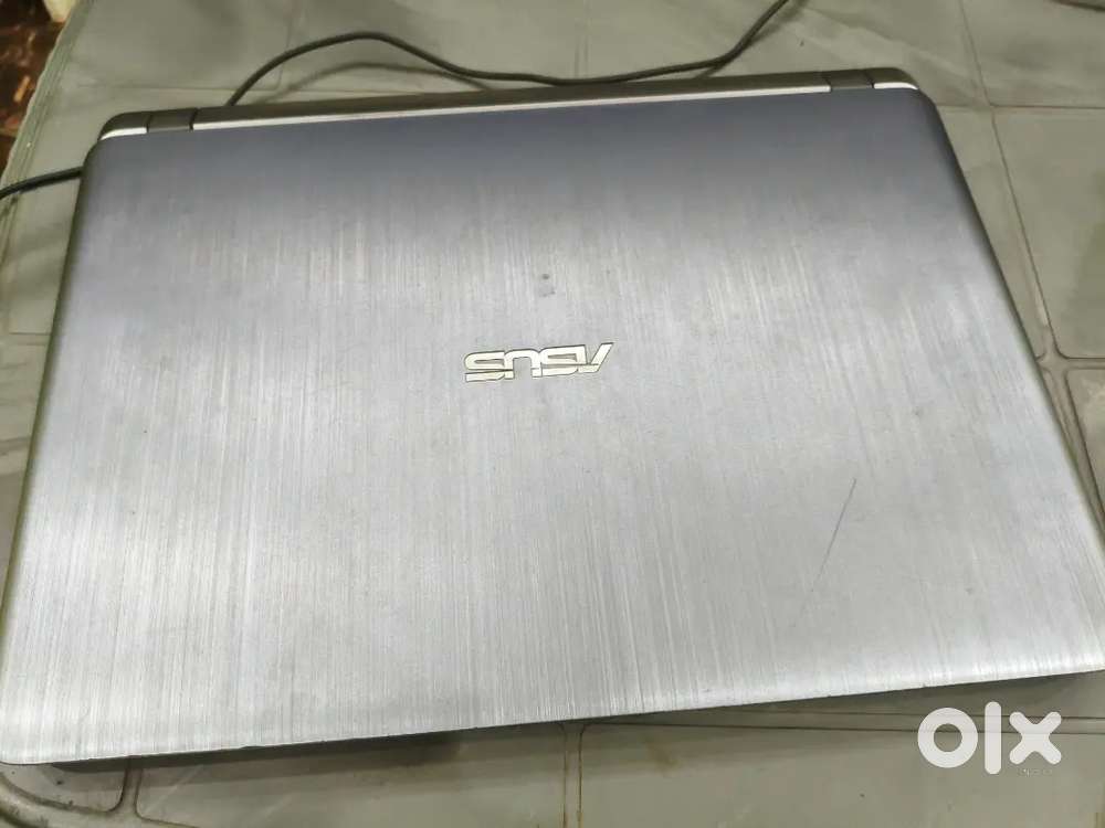 Asus Vivobook 15