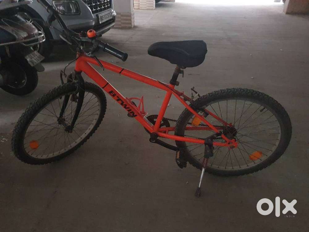 24 inch cycle BTWin rockrider 100