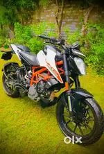 KTM duke 125 (2021)
