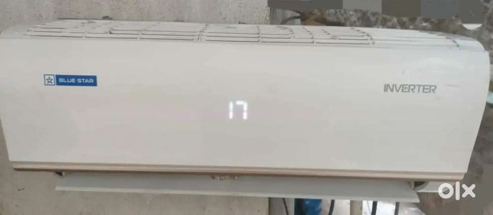 Blue Star Inverter AC 1 ton good condition