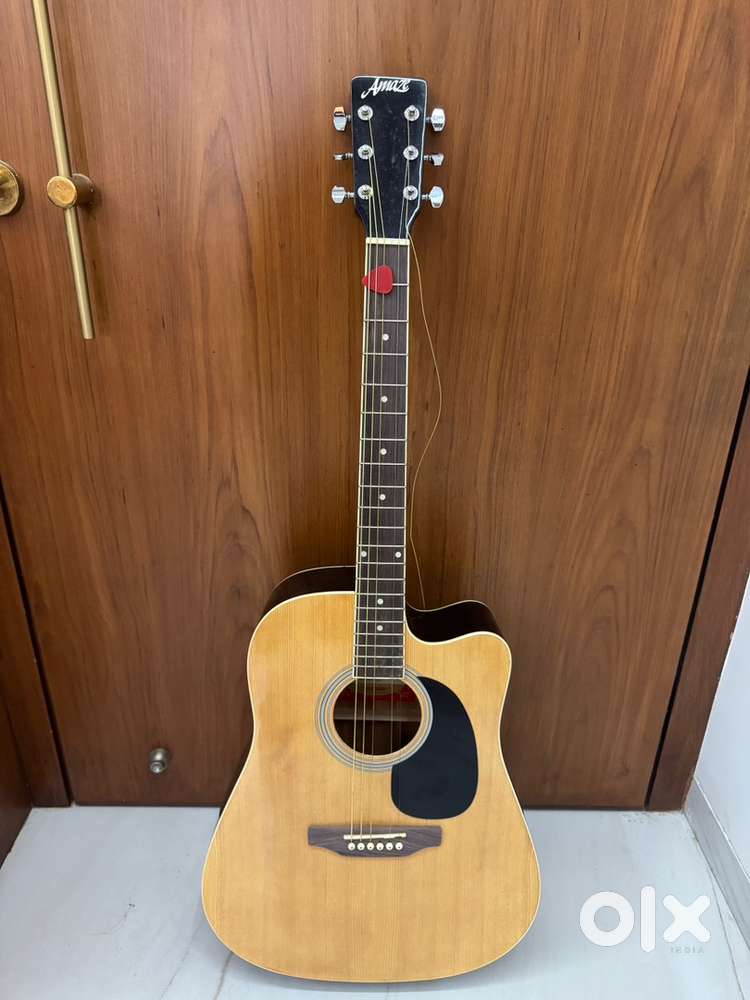 Acoustic Guitar with whole bundle
