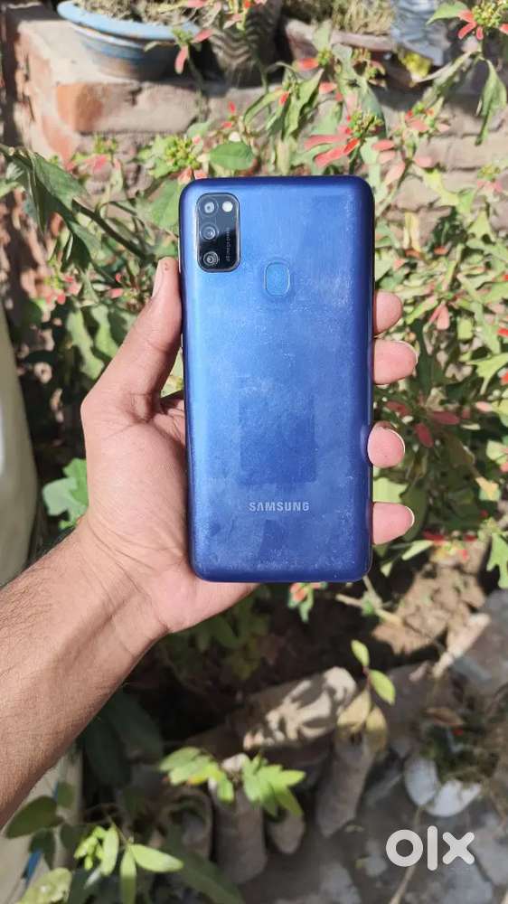 M21 (6-128) super amoled