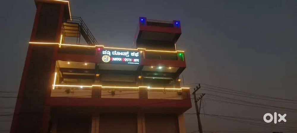 Food cafe located in Tumkur maralur circle junction,ready to move in