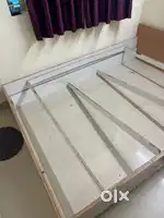 Bed cot without mattress