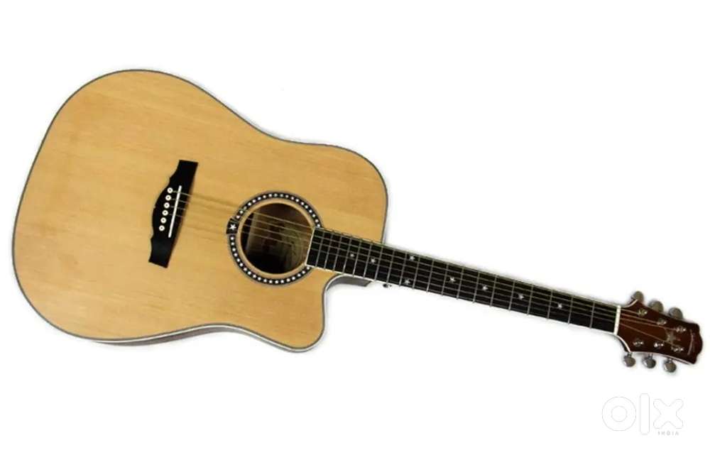 Guitar in great condition – urgent sale today!