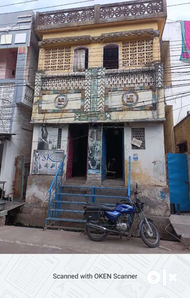 65 square yards road face commercial building in rr peta main road