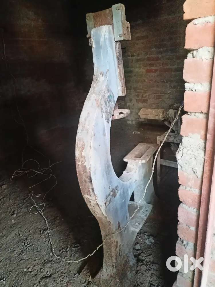 Bat  machine set with standing roller
