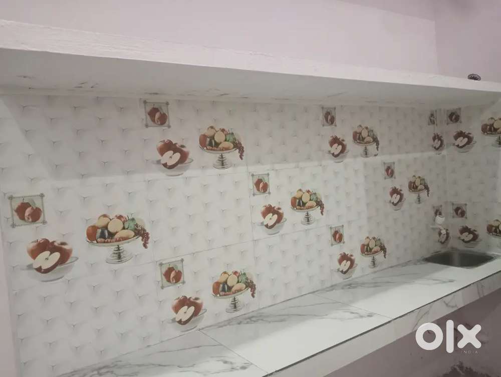 Bilkul flat jaisa 1 BHK attach washroom kitchen single room only girls