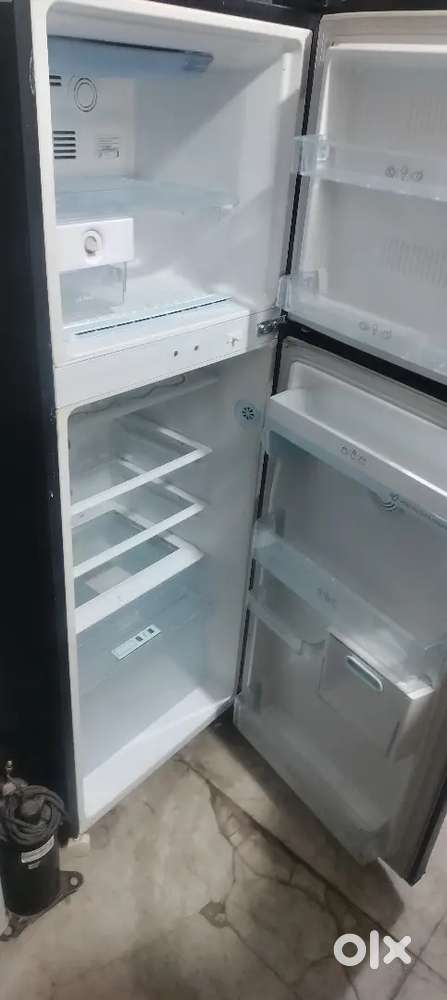 Fridge LG company double door proper working never repair good cooling