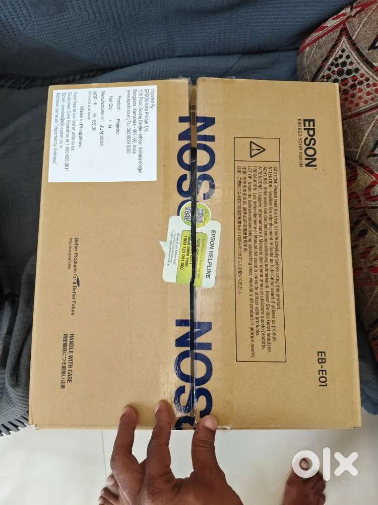 Epson EB-E01XGP PROJECTOR