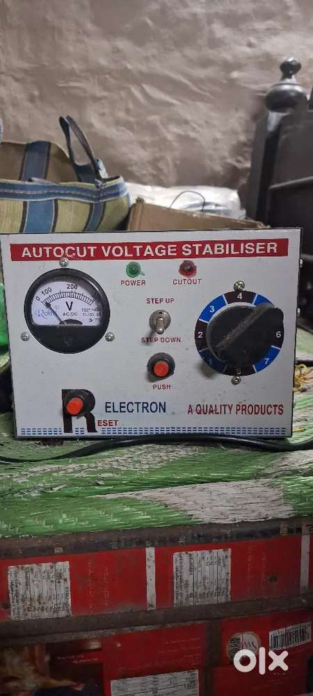 Voltage  stabilizer