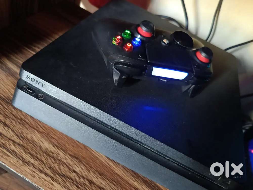 PS4 1TB with 25 GAMES